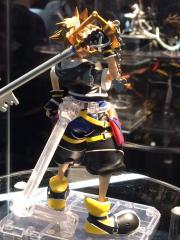 Sora (Kingdom Hearts II ver.) SHFiguarts figure 11