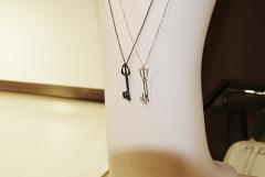 Kingdom Hearts Oathkeeper & Oblivion necklaces 10