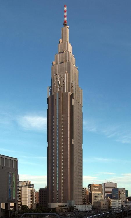 NTT_DoCoMo_Yoyogi_Building_2009_cropped.thumb.jpg.04c7b440a845567e0b063c19df18d330.jpg